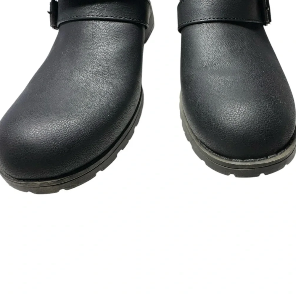 Rocket Dog Bentley Women’s Cuffed Black Faux Leather Bootie Size 7.5
